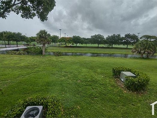 4th image of 1063 Coral Club Dr #1063