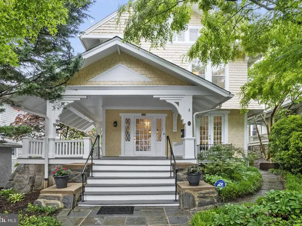 2930 Newark St NW, Washington, DC 20008