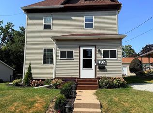 1109 N 2nd St, Oskaloosa, IA 52577