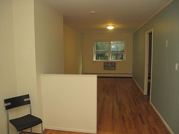 5th image of 5606 Riverdale Ave Unit 1