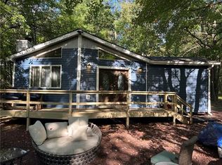 292 Brier Crest Rd, Blakeslee, PA 18610