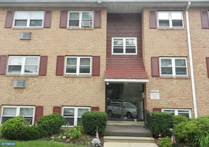 1st image of 335 E Lancaster Ave Unit C22