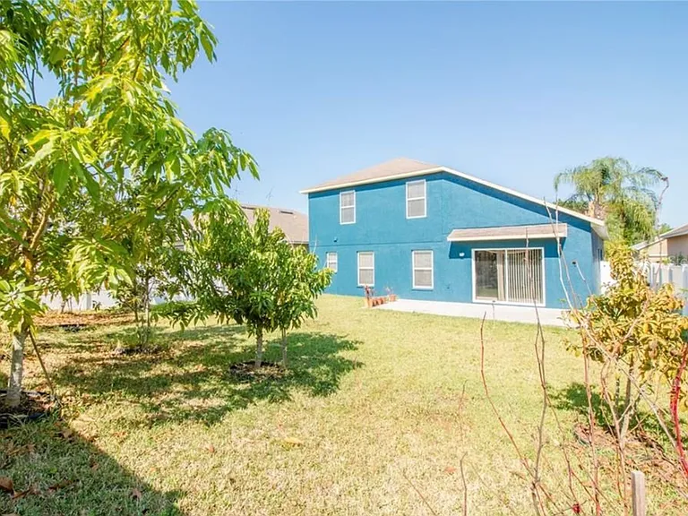 1906 Great Falls Way — Photo 19