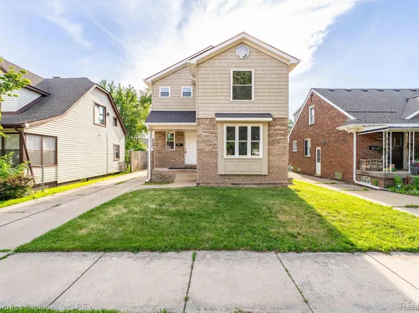 23389 Easterling Ave, Hazel Park, MI 48030