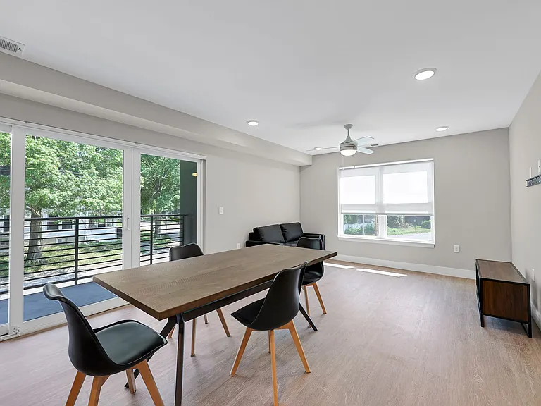 707 Springfield Ave — Photo 4