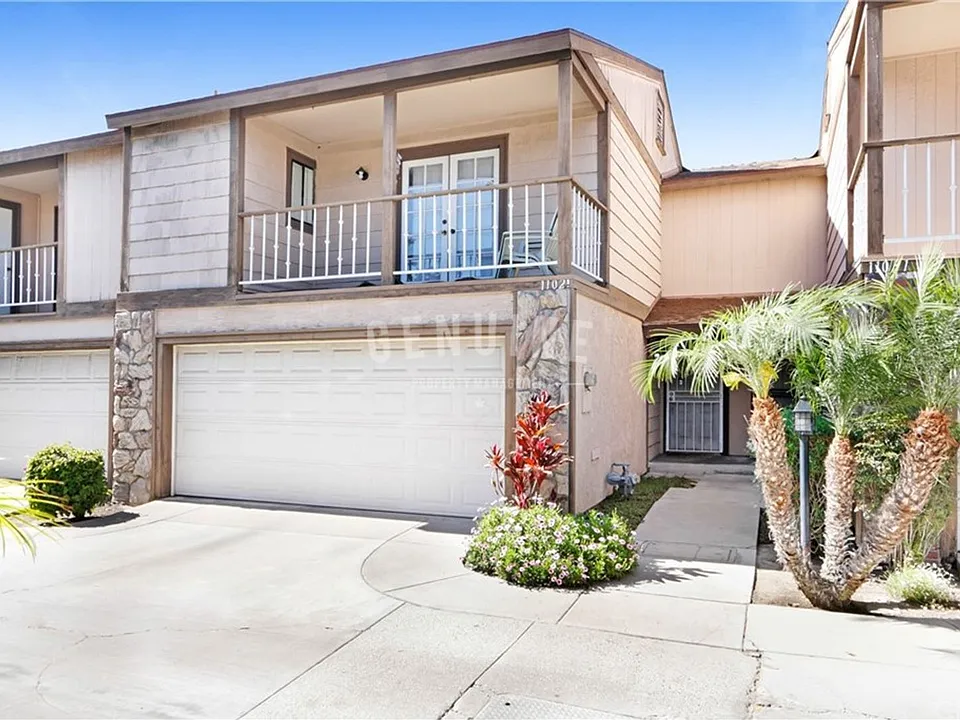 11021 Cobblestone Ln