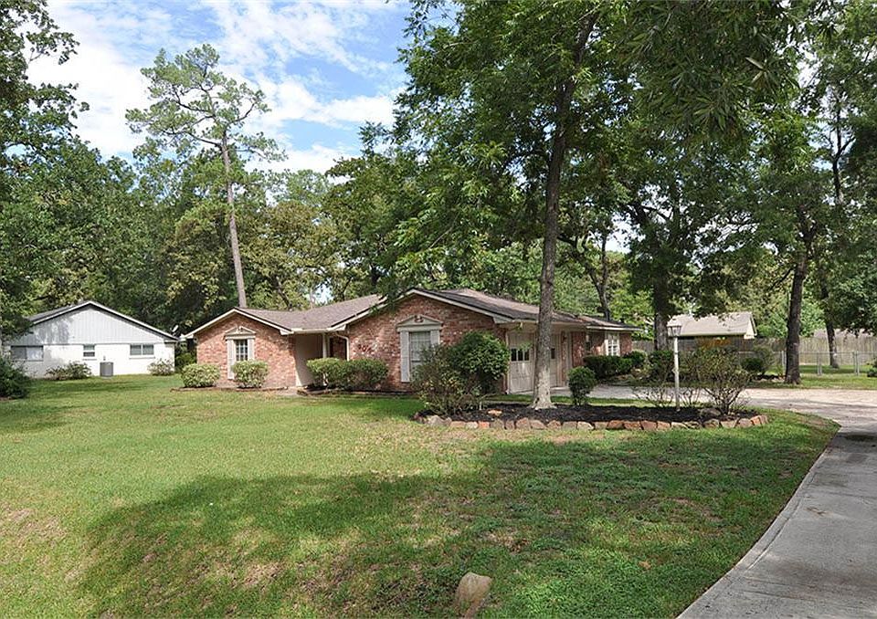 Property has mature trees, plenty of space to park and a fenced in back yard.