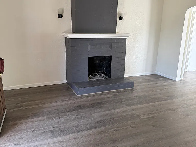 3239 N Mountain View Ave — Photo 7