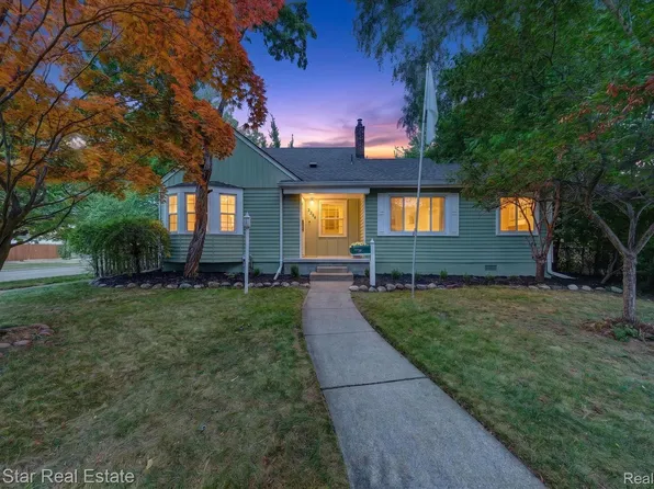 2284 Columbia Rd, Berkley, MI 48072