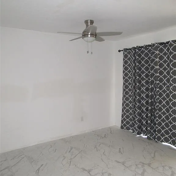 23029 Alabaster Ave — Photo 7