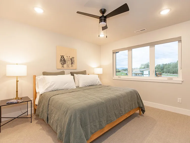 702 Circle F Trl #B — Photo 21
