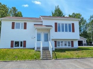 927 Victoria Ave #925, Bathurst, NB E2A3K1