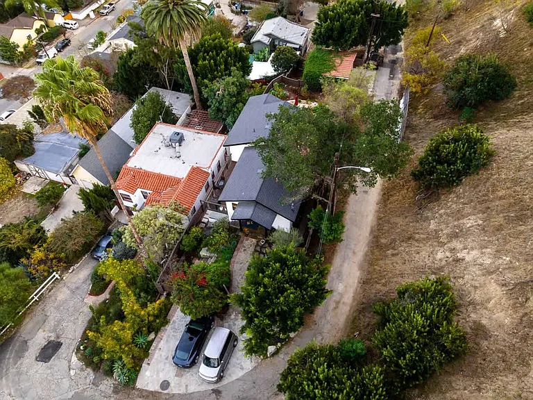 Malta St — Photo 82