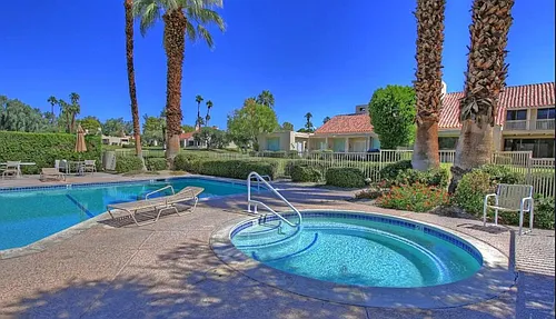 135 Desert West Dr Photo 1