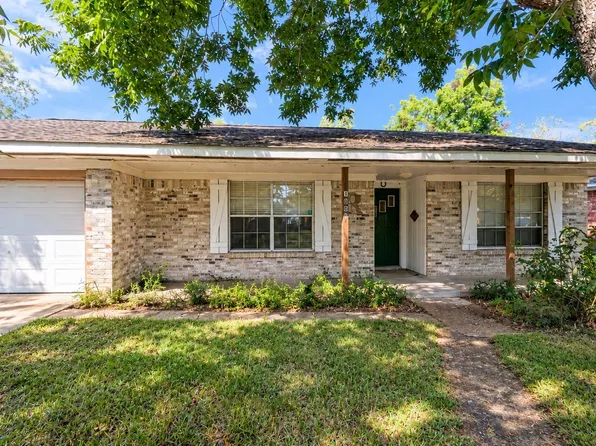 1008 Shadow Cir, League City, TX 77573