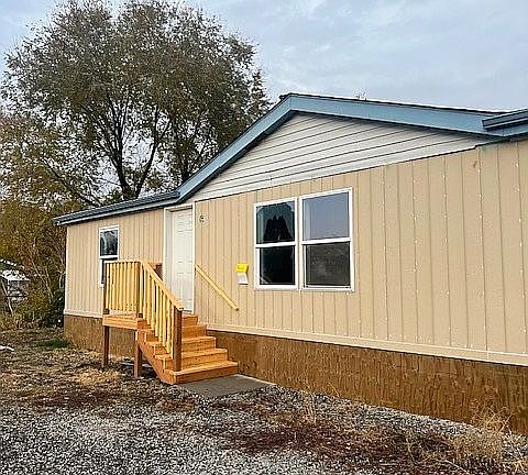 4th image of 2205 Butterfield Rd Trlr 102