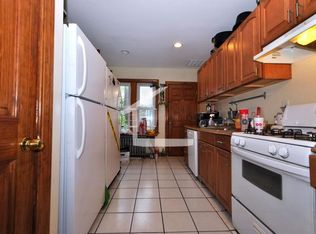 31 S Crescent Circuit #1, Brighton, MA 02135