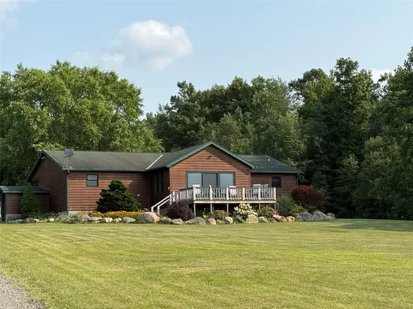 5074 S Ripley Rd, Ripley, NY 14775
