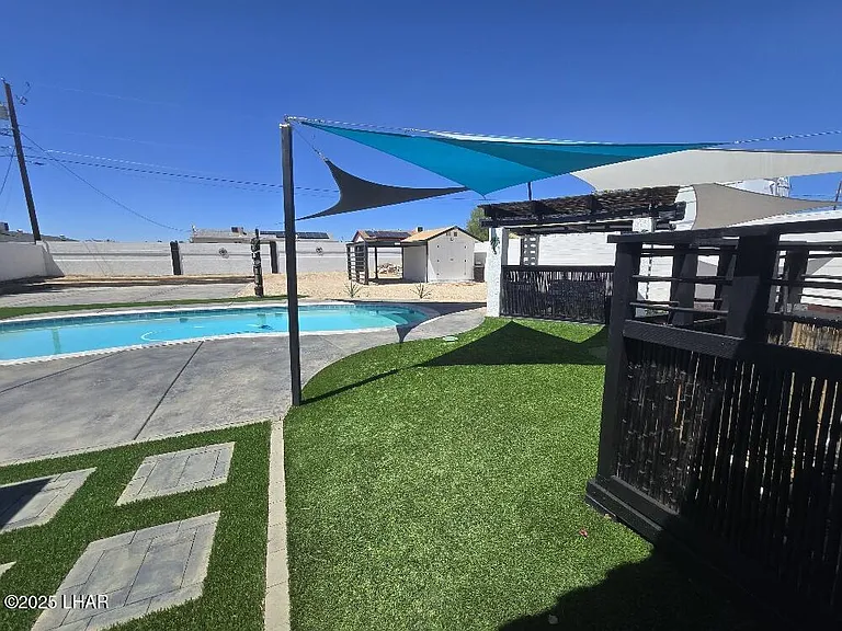 2715 Shasta Ln — Photo 47