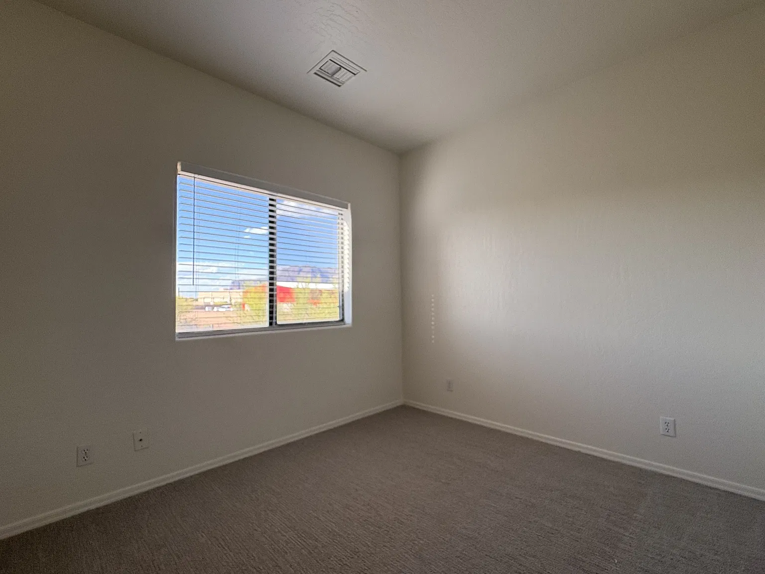 10396 E La Palma Ave — Photo 4