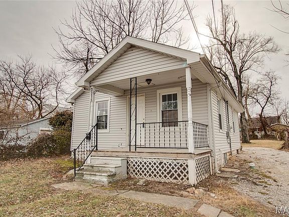 2nd image of 3311 Sherman St