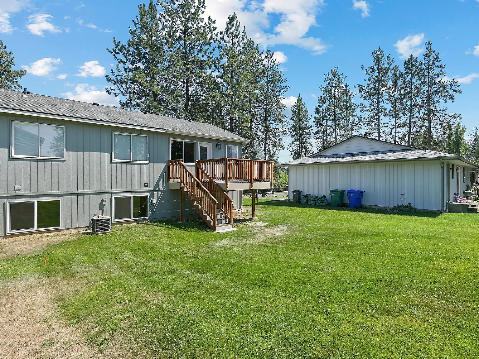 4 bed, 1800 sqft, $2,595 — Photo 3