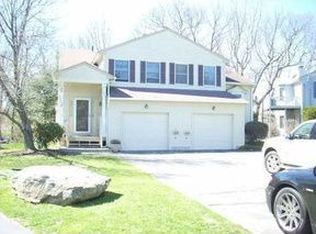 115A Turnessa Grn, North Providence, RI 02904