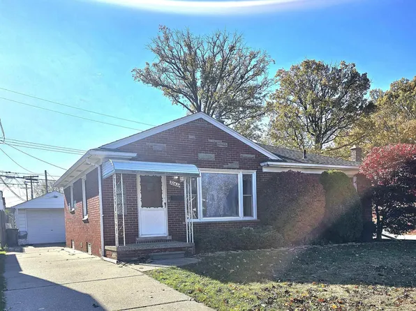 20624 Sunnyside St, Saint Clair Shores, MI 48080