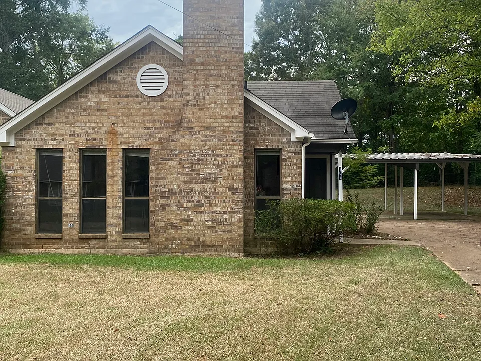 107 Nunn St #107