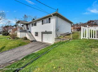 220 Dale Ave, Scranton, PA 18504