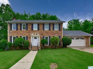 7802 Springbrook Dr SE, Huntsville, AL 35802