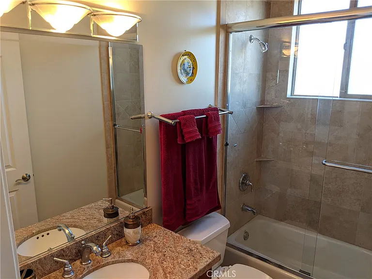 13260 Landale St — Photo 54