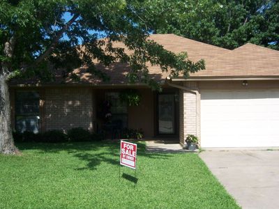3425 Primrose Ln, Bedford, TX, 76021