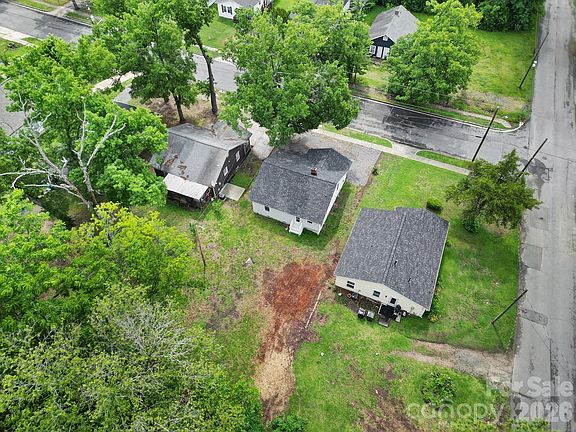 5th image of 758 Jefferson Ave