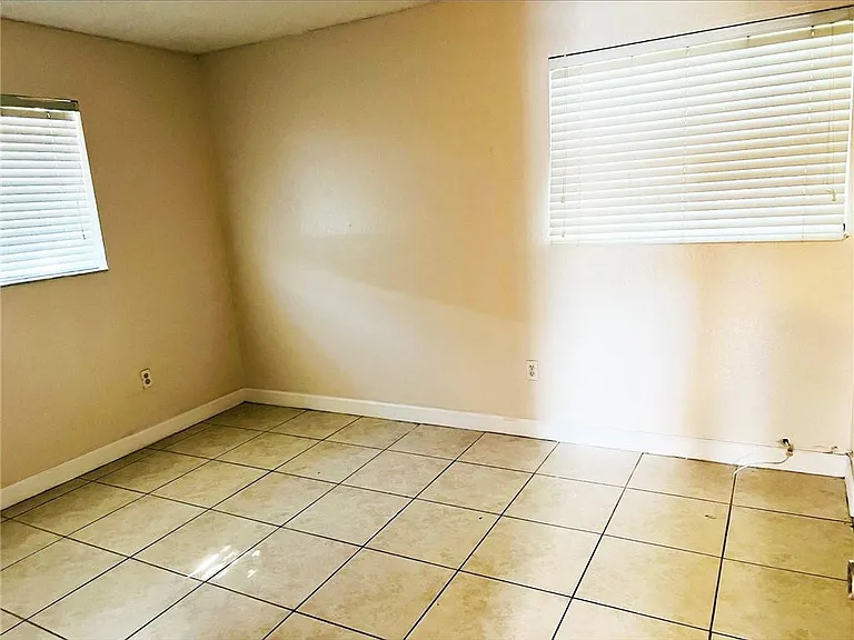 400 NW 65th Ave #209 — Photo 8