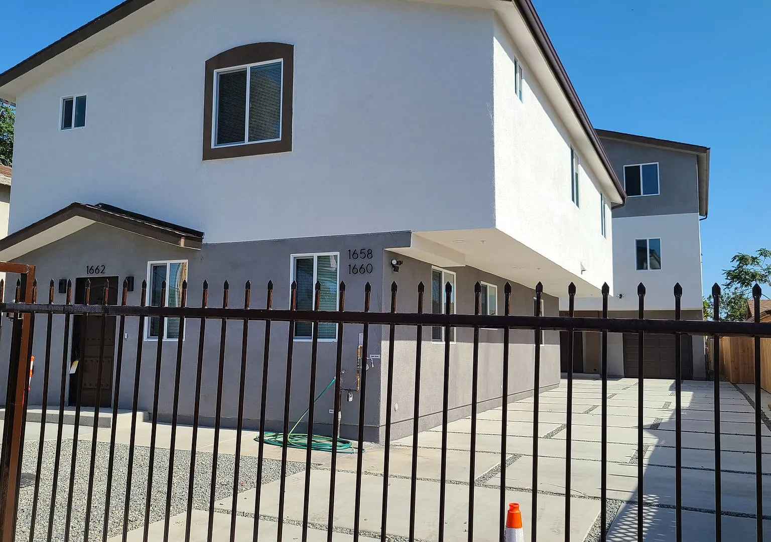 60(1662B) — Photo 3