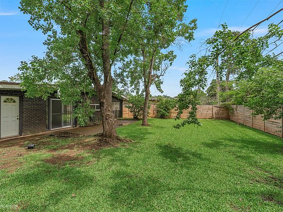 4th image of 1723 Captain Shreve Dr