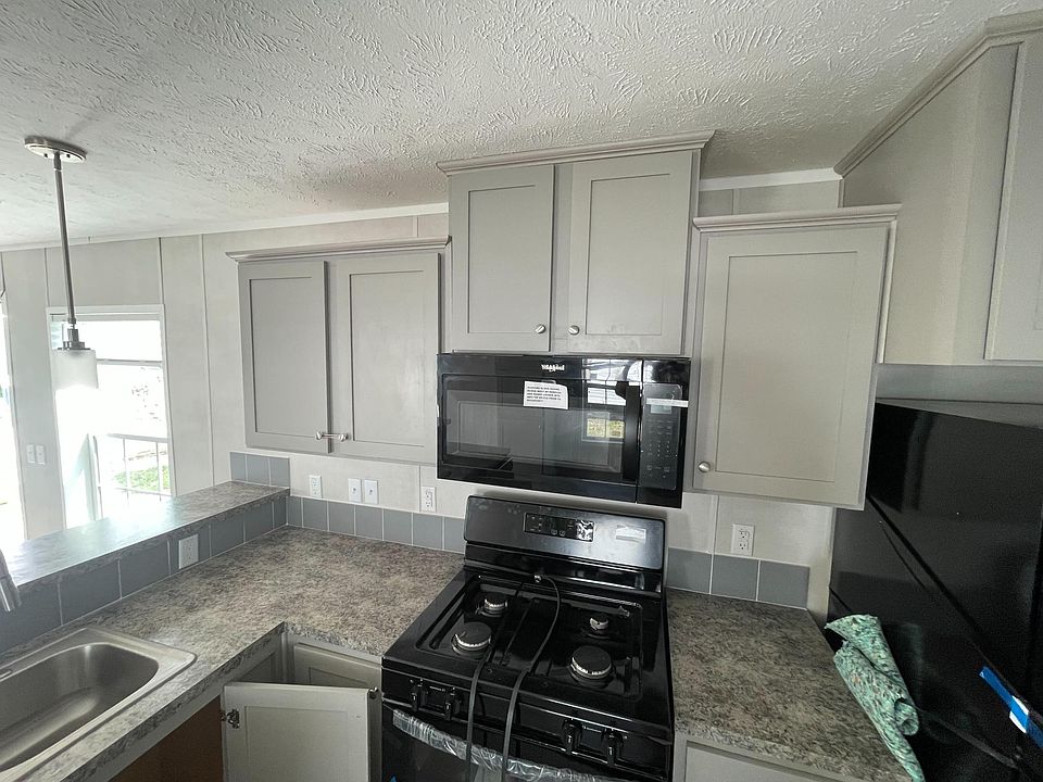 1113 South St, Ottumwa, IA 52501 Zillow