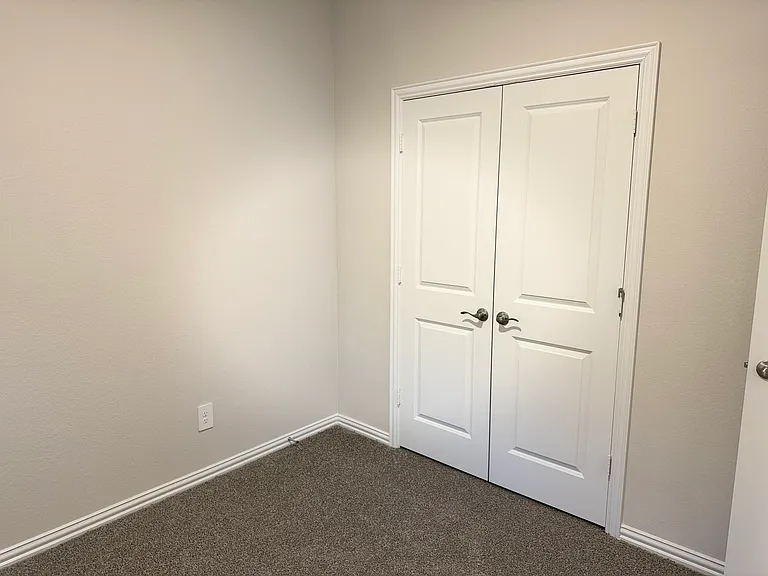 503 Cottagewood Dr — Photo 35