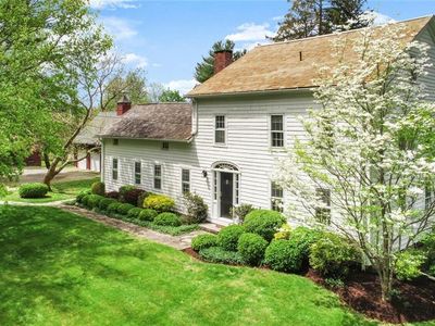136 Castle Hill Road, Newtown, CT, 06470
