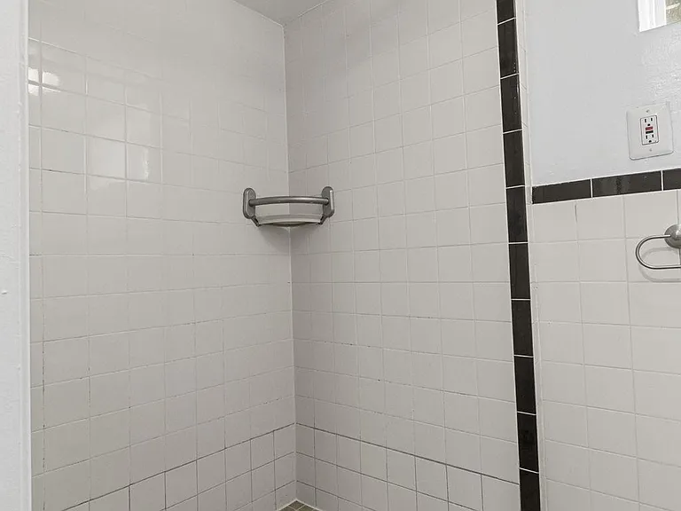 8030 New Riggs Rd — Photo 37