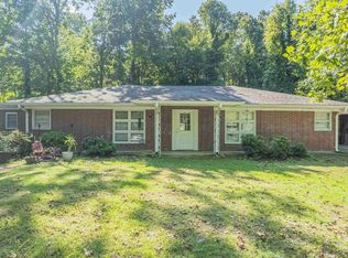 64 Greenwood Cir, Toccoa, GA 30577