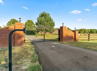 4225 Jonesboro Rd, Hampton, GA 30228