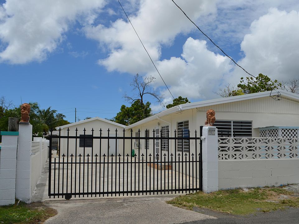 1st image of 97 Strawberry Hill Est #Qu