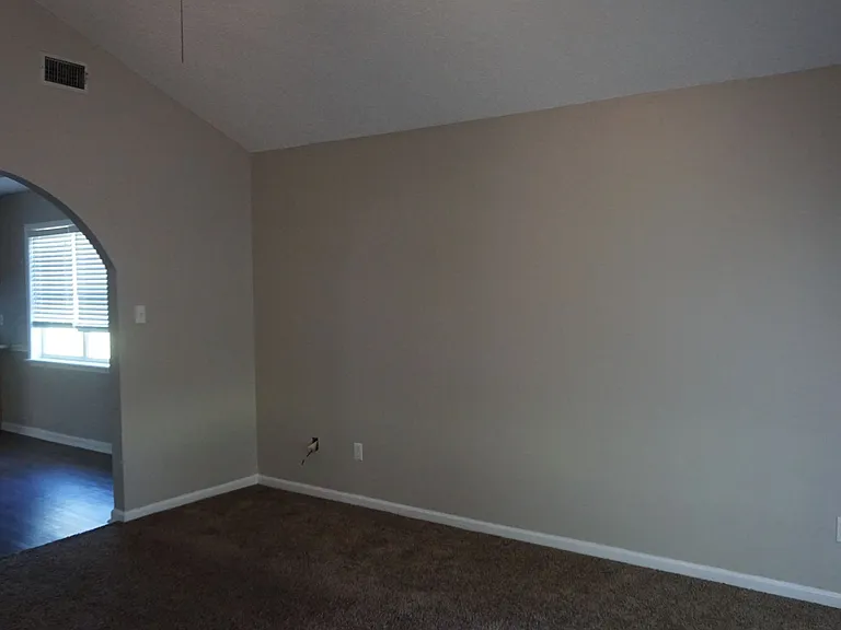 3348 Summit Chase Dr — Photo 4