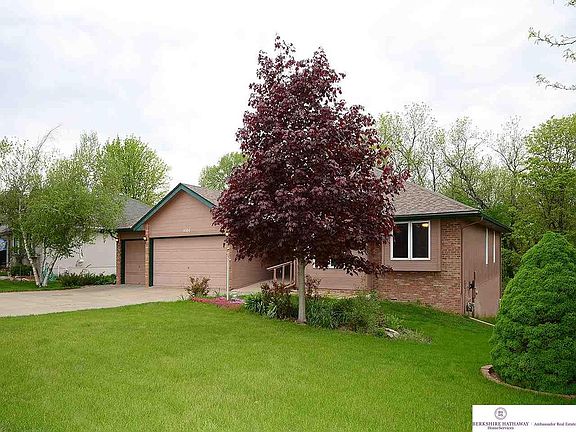 2nd image of 4104 Buccaneer Blvd