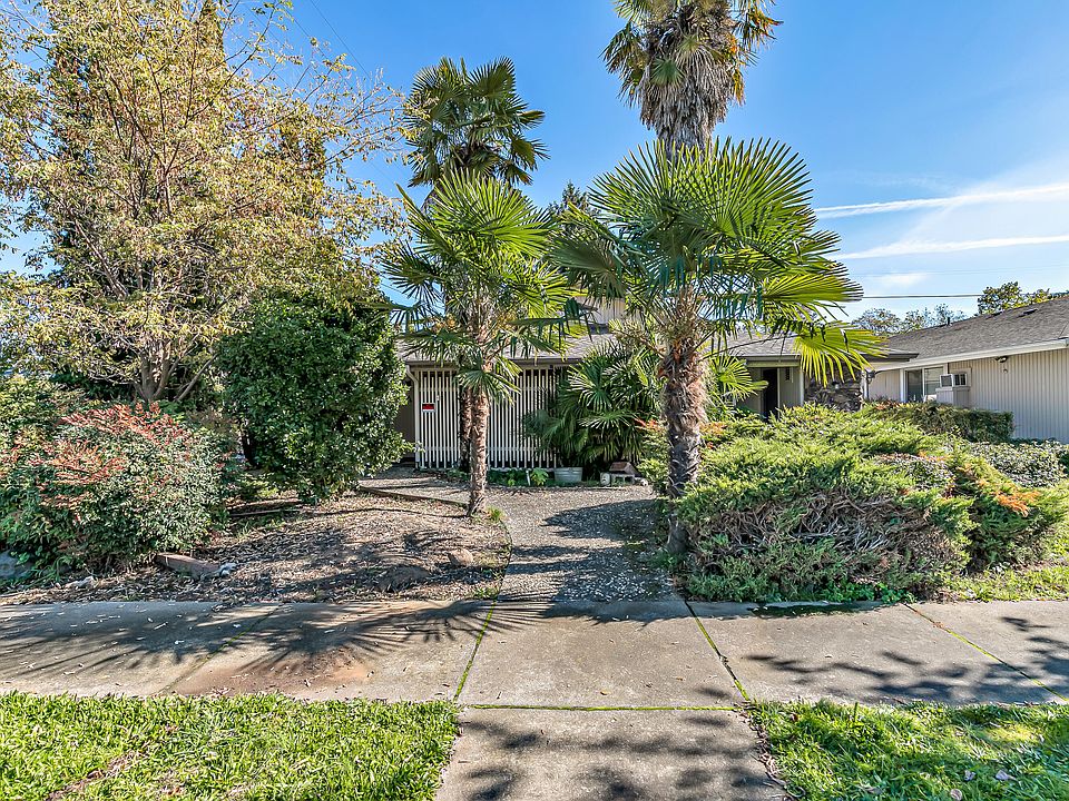 2nd image of 3 Chestnut St