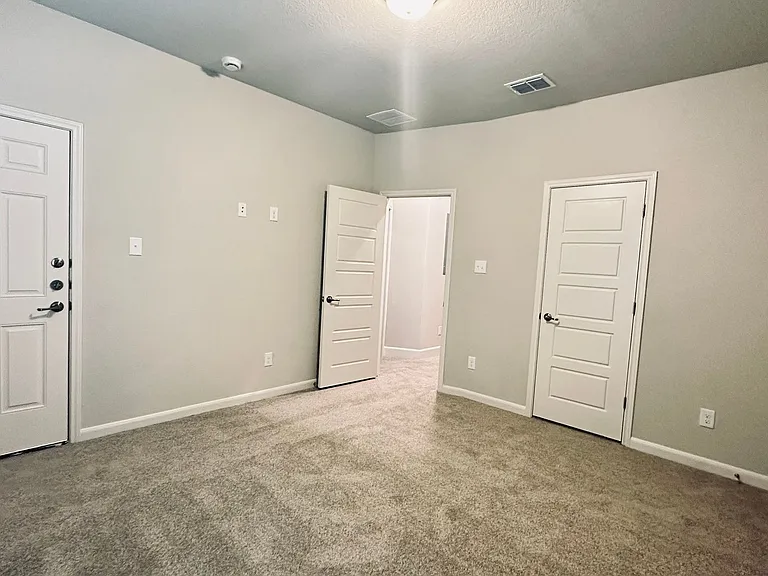 7157 Magnolia Vlg #201 — Photo 15