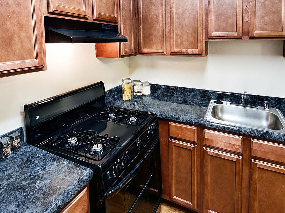 1st image of 5 Stonewain Ct #6-4B