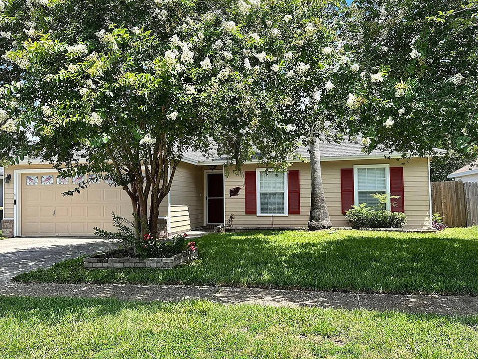 9007 Bridgecreek Dr